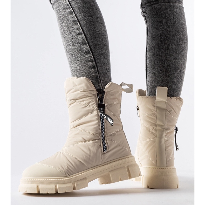 Botas de neve Antonina acolchoadas com isolamento bege 1