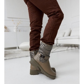 Botins verdes com isolamento e tira decorativa Lido 1