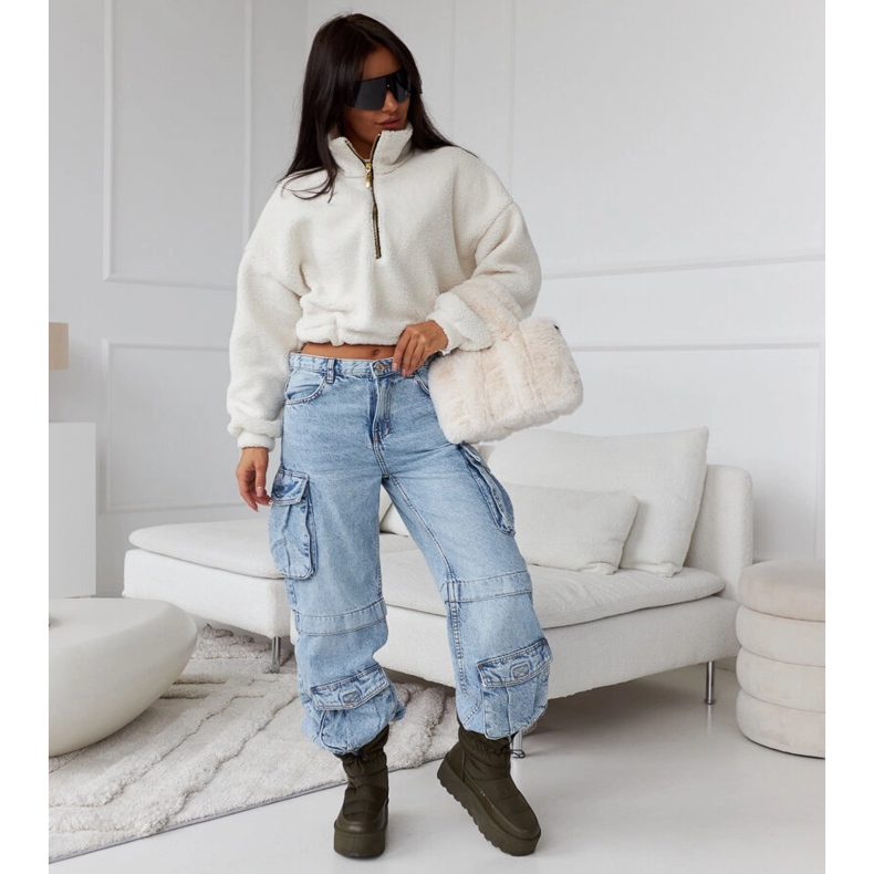 Botas de neve com isolamento verde na plataforma Polk 1