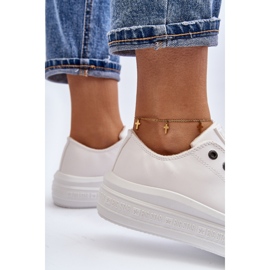 Tênis baixo isolado feminino branco Big Star MM274029 1