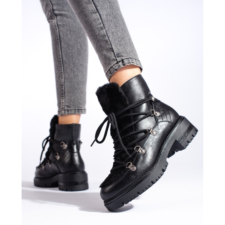 W. Potocki Botas de neve para mulher negra com pelo Potocki preto 2