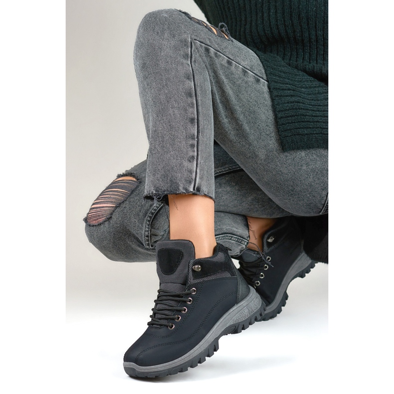 Sapatos de inverno isolados, sapatos de trekking para jovens, com cadarços preto 1 Sapatos de inverno isolados, sapatos de trekking para jovens, com cadarços preto 1