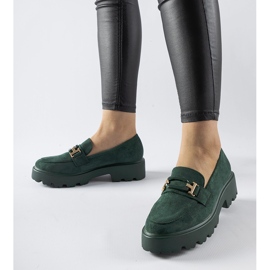 Mocassins verdes decorados com fivela Pisa 1 Mocassins verdes decorados com fivela Pisa 1