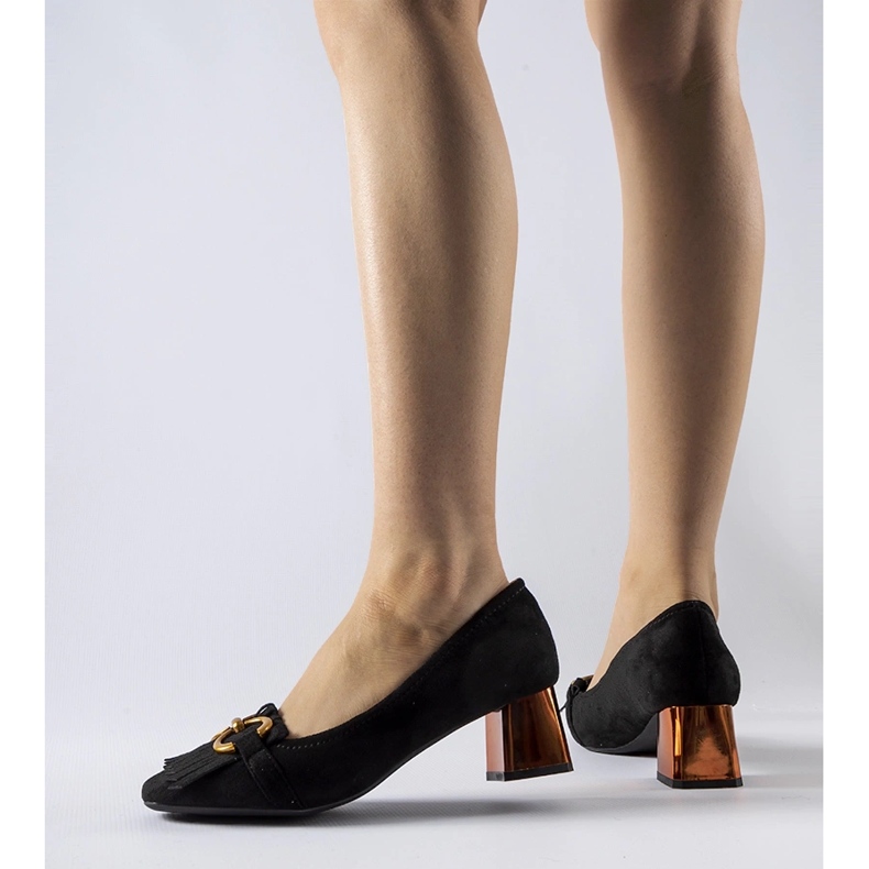 Sapatos Basso pretos de salto alto 1