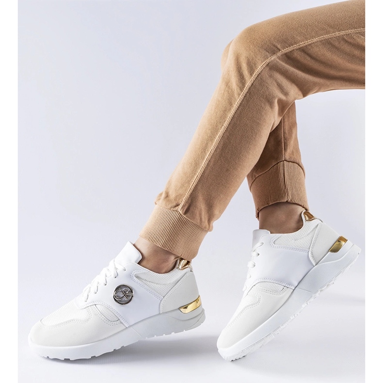 Tênis esportivo Almenno branco 1