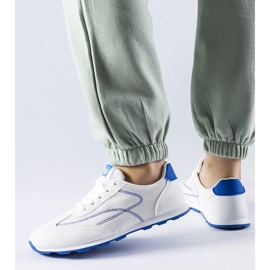 Tênis esportivo branco Pinarella 1