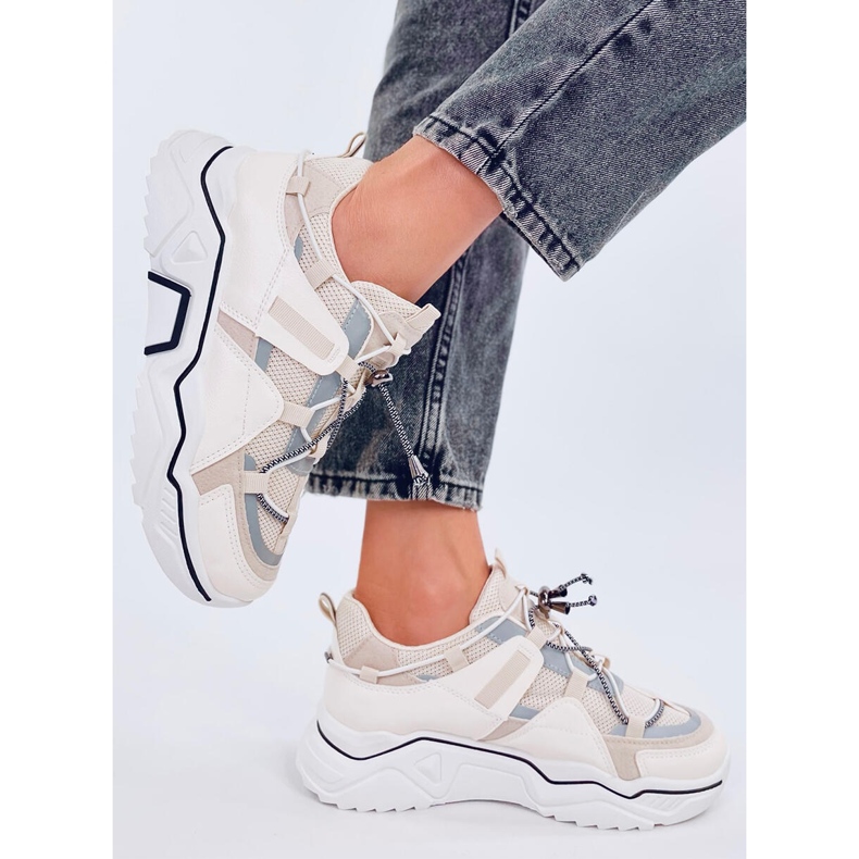 Treinadores Amica Damasco bege 2