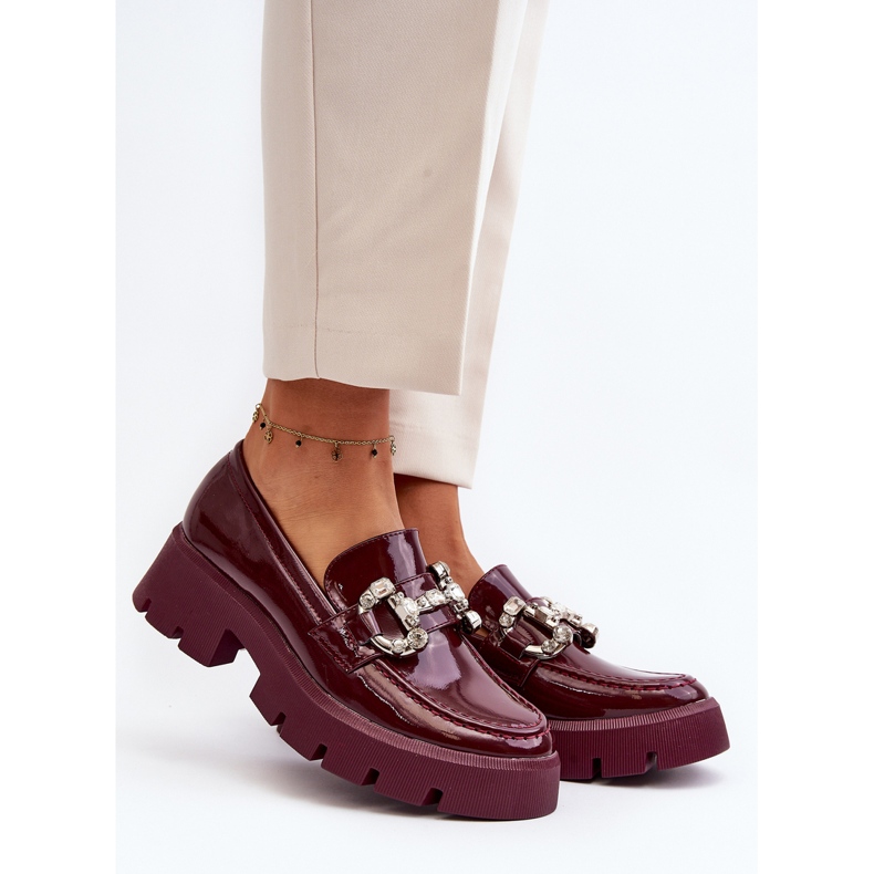 Mocassins femininos de couro envernizado com decoração, Borgonha Arsaba vermelho 2