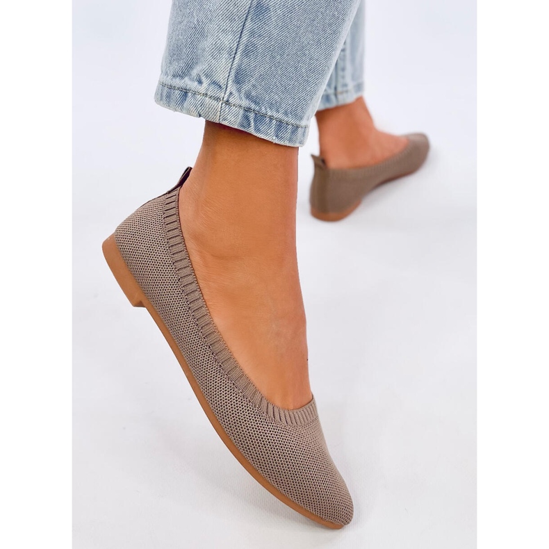 Sapatilhas Kreiss Khaki com aberturas marrom 2