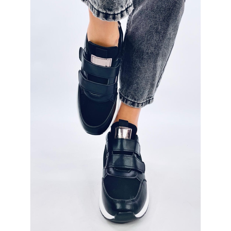 Tênis de cunha Moulton Black com velcro preto 1