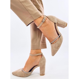 Sapatos de salto alto Ingrid Khaki com strass bege 2 Sapatos de salto alto Ingrid Khaki com strass bege 2