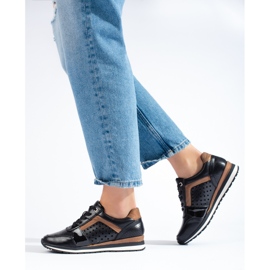 Tênis feminino Daszyński preto com aberturas 1
