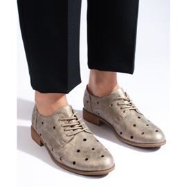 Sapatos femininos Daszyński dourados com aberturas 2