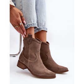 Botas de cowboy de camurça Zazoo 3329 com salto baixo bege escuro 1