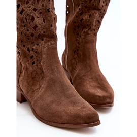 Botas femininas Zazoo 3403 marrons perfuradas com salto baixo marrom 1