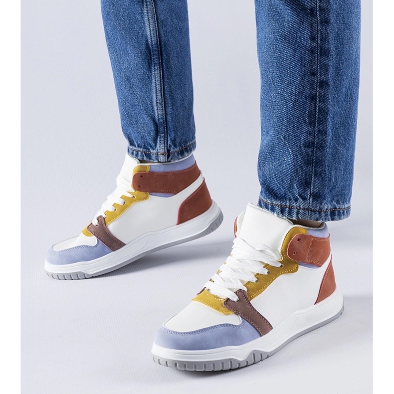 Tênis roxo de cano alto de Elizabeth 1