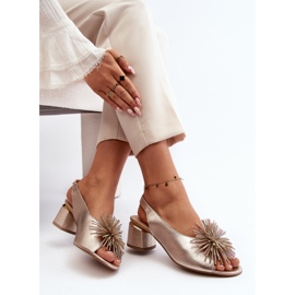 Sandálias de Couro Com Decoração Laura Messi 2719 Ouro dourado 2