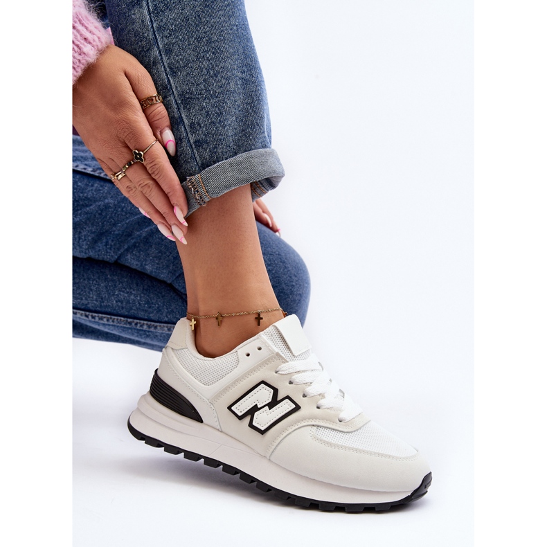 Tênis esportivo feminino branco Alettesa 1