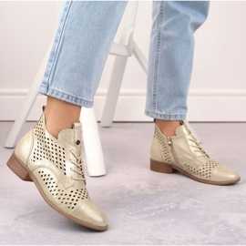 Potocki W WOL205 botins dourados com aberturas 2
