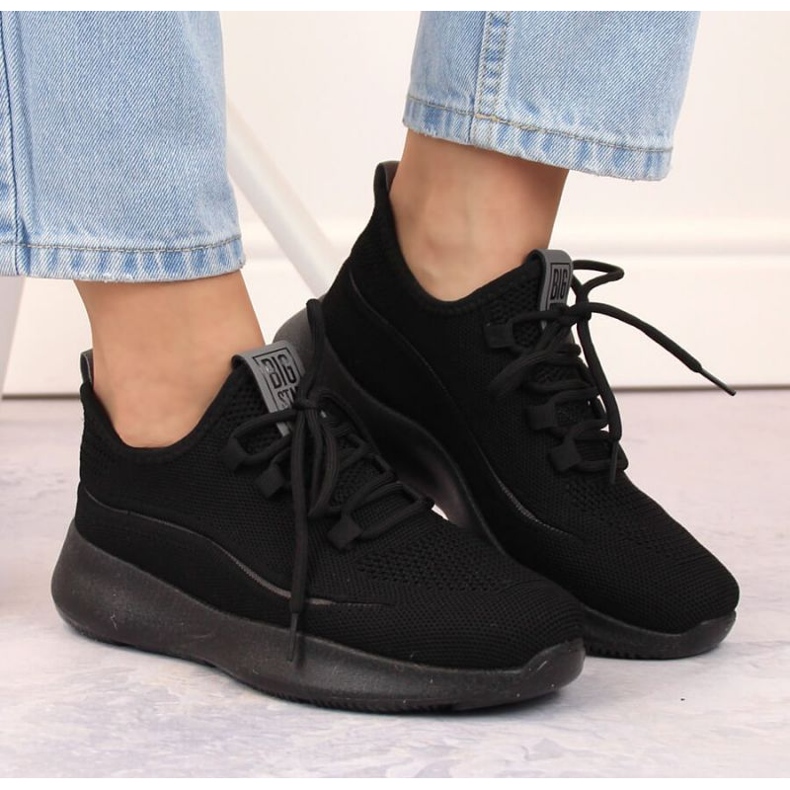 Tênis esportivos com aberturas Big Star W INT1961B, preto 2