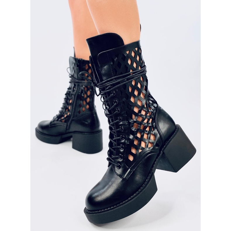 Botins com aberturas Vines Nero preto 2