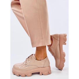 Mocassim Pragma Nude com solado alto bege 2