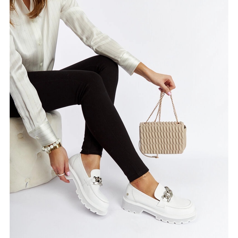 Mocassins de couro branco Goe LL2N4038 2