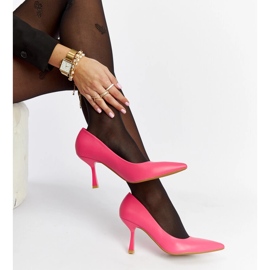 Sapatos Nixon rosa de salto baixo 1