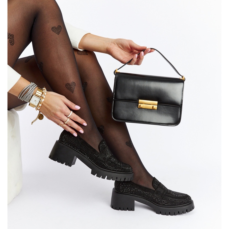 Mocassins pretos com salto enorme Parent 1