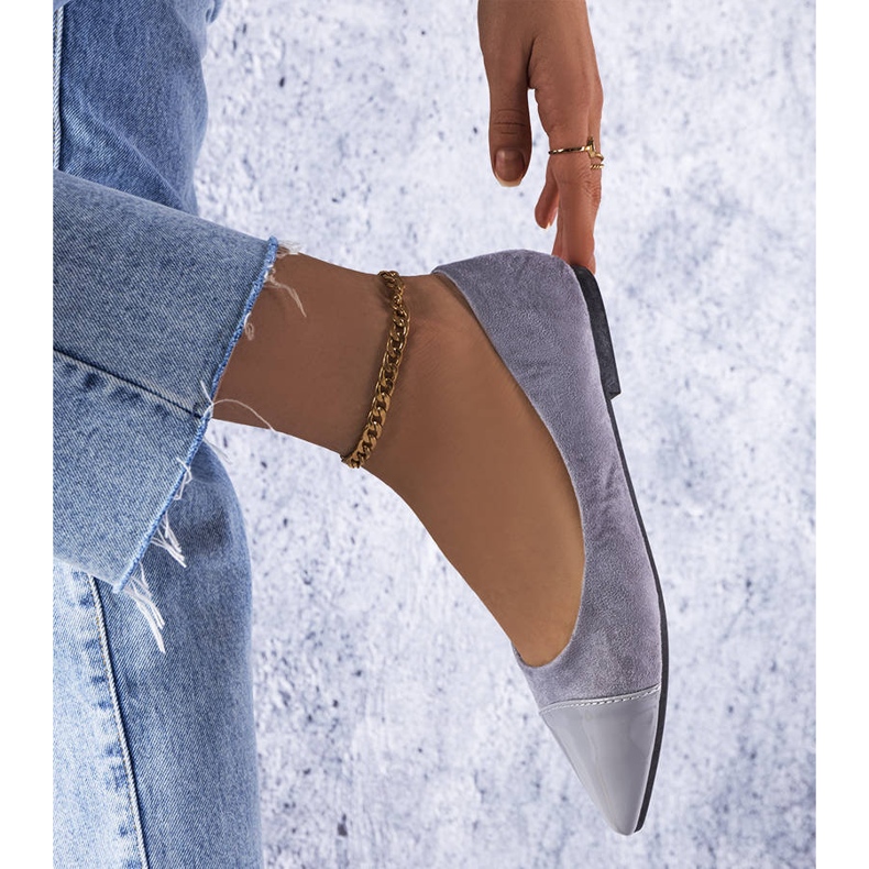 Bailarinas de patente cinza de Thibault 1