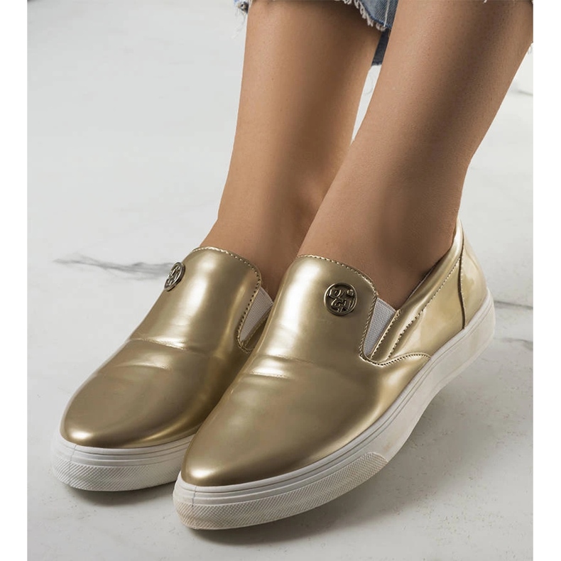 Tênis Taastru Gold Slip On dourado 1