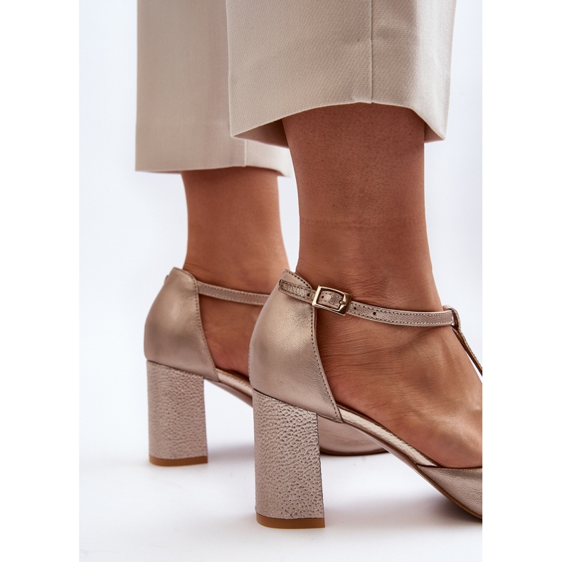 Sandálias de couro de salto alto com decoração Laura Messi 2758 Ouro dourado 1