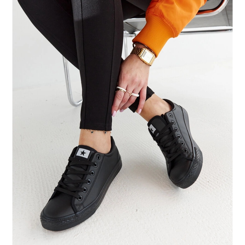 Tênis esportivo preto Kimberlee 1