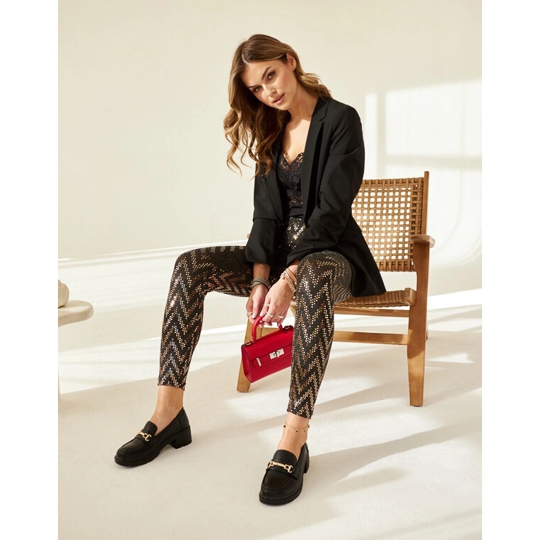 Mocassins Sherie pretos de salto alto 2