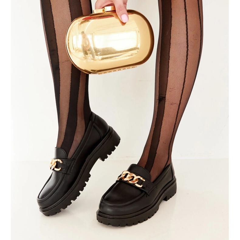 Mocassins pretos em Elenor 1