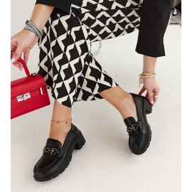 Mocassins pretos de couro ecológico da Lyyli 2