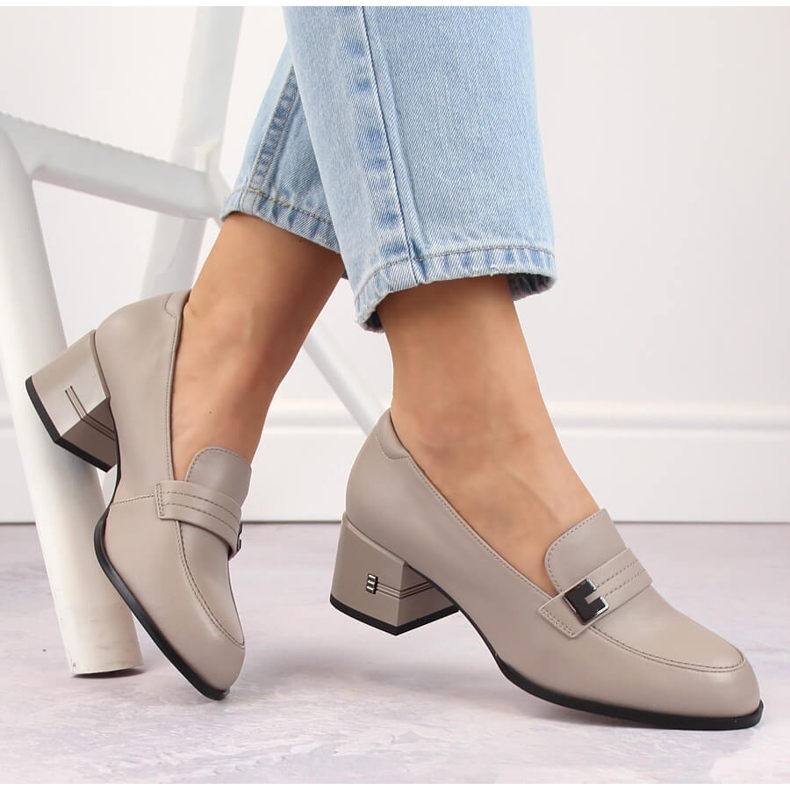 Sapatos femininos de couro com salto alto, cinza Vinceza 66612 1