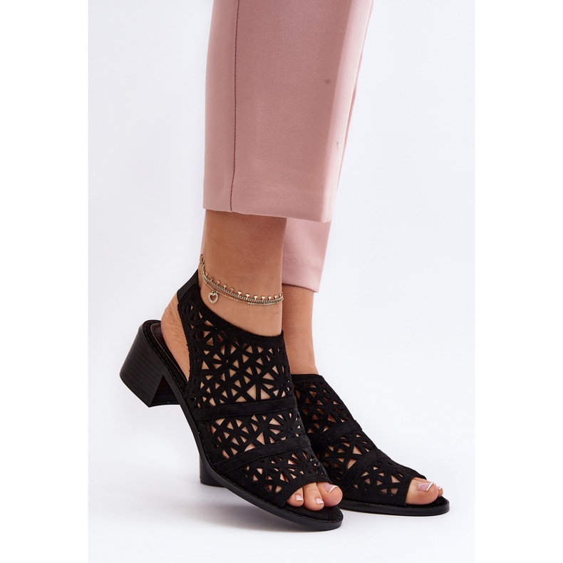 Sandálias de salto alto perfuradas pretas Serapina preto 2