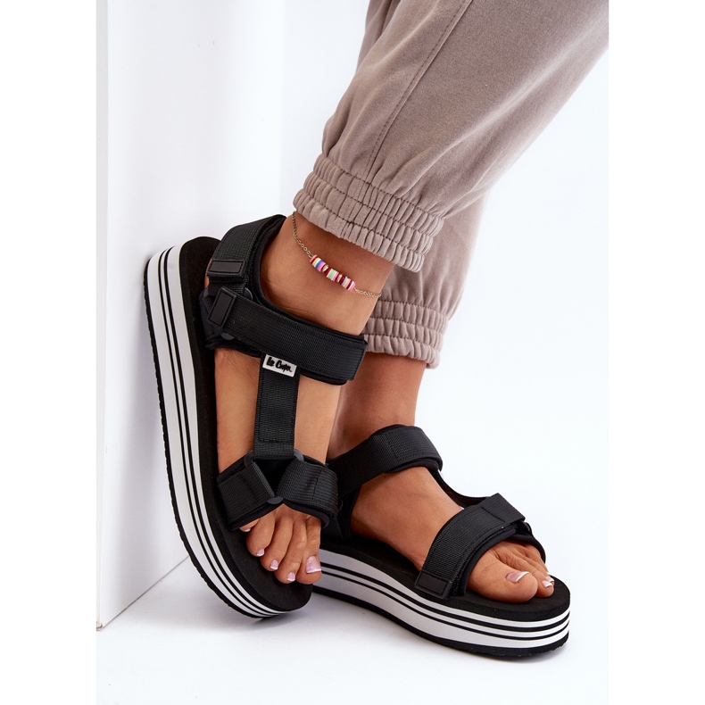 Sandálias com plataforma feminina Lee Cooper LCW-24-05-2753 pretas preto 2