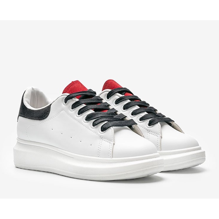 Tênis com sola robusta Lauryn na cor branca branco 1