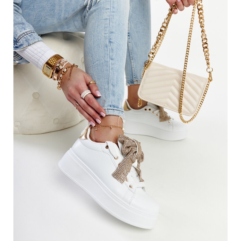 Tênis branco em plataforma alta Rensje 1