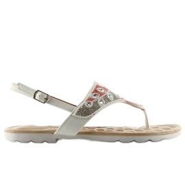 Chinelos com miçangas brancas G144 branco 1