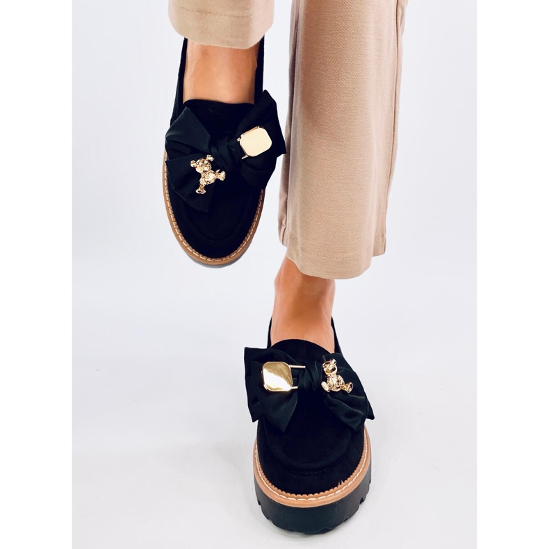 Mocassins Pennsy Black com ursinho de pelúcia decorativo preto 1