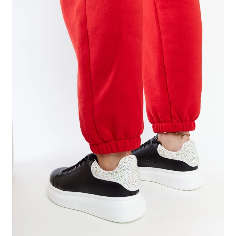 Tênis preto na plataforma GOE JJ2N4052 1