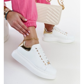 Tênis branco na plataforma GOE LL2N4011 1