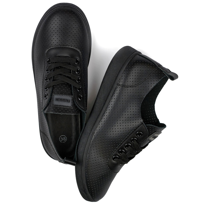 Tênis pretos com aberturas, tênis femininos com aberturas 1