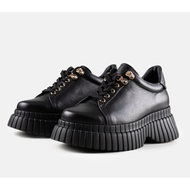 Tênis Karino preto de couro 1