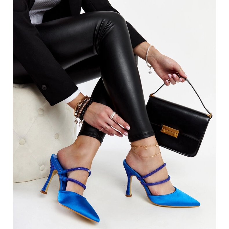 Chinelos azuis de salto alto Raffaelina azul 1