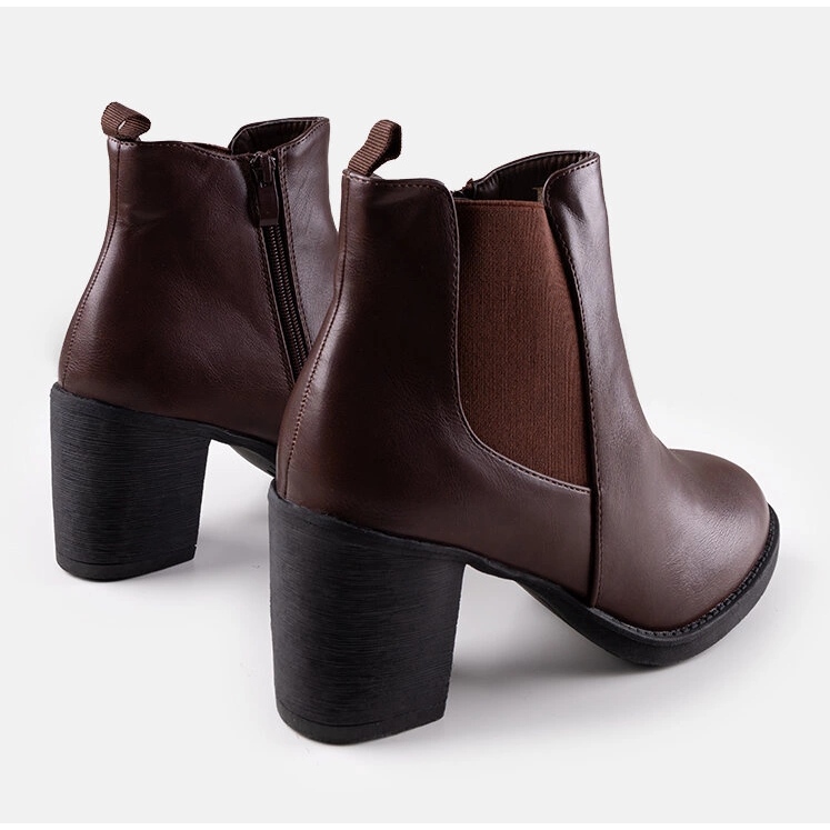 Botins castanhos Classy 1