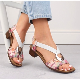 Sandálias femininas confortáveis ​​com flores, multicolor Rieker 62662-90 branco 1